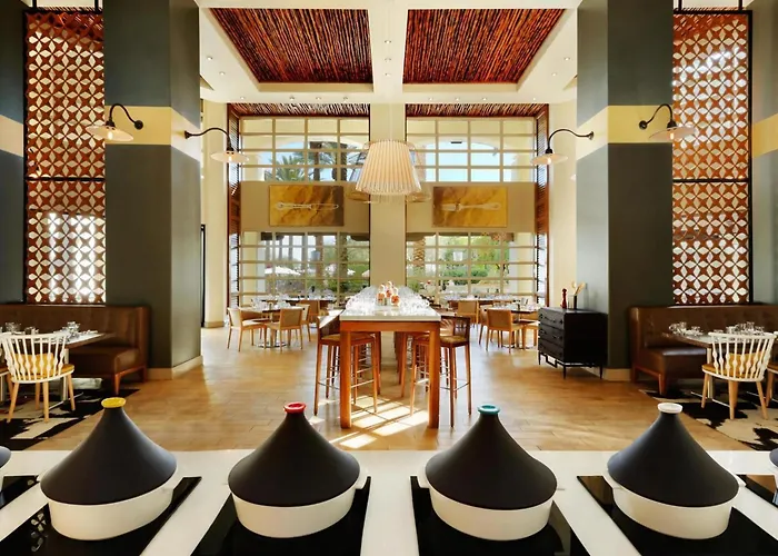 Fairmont Princess Hotel 5*
